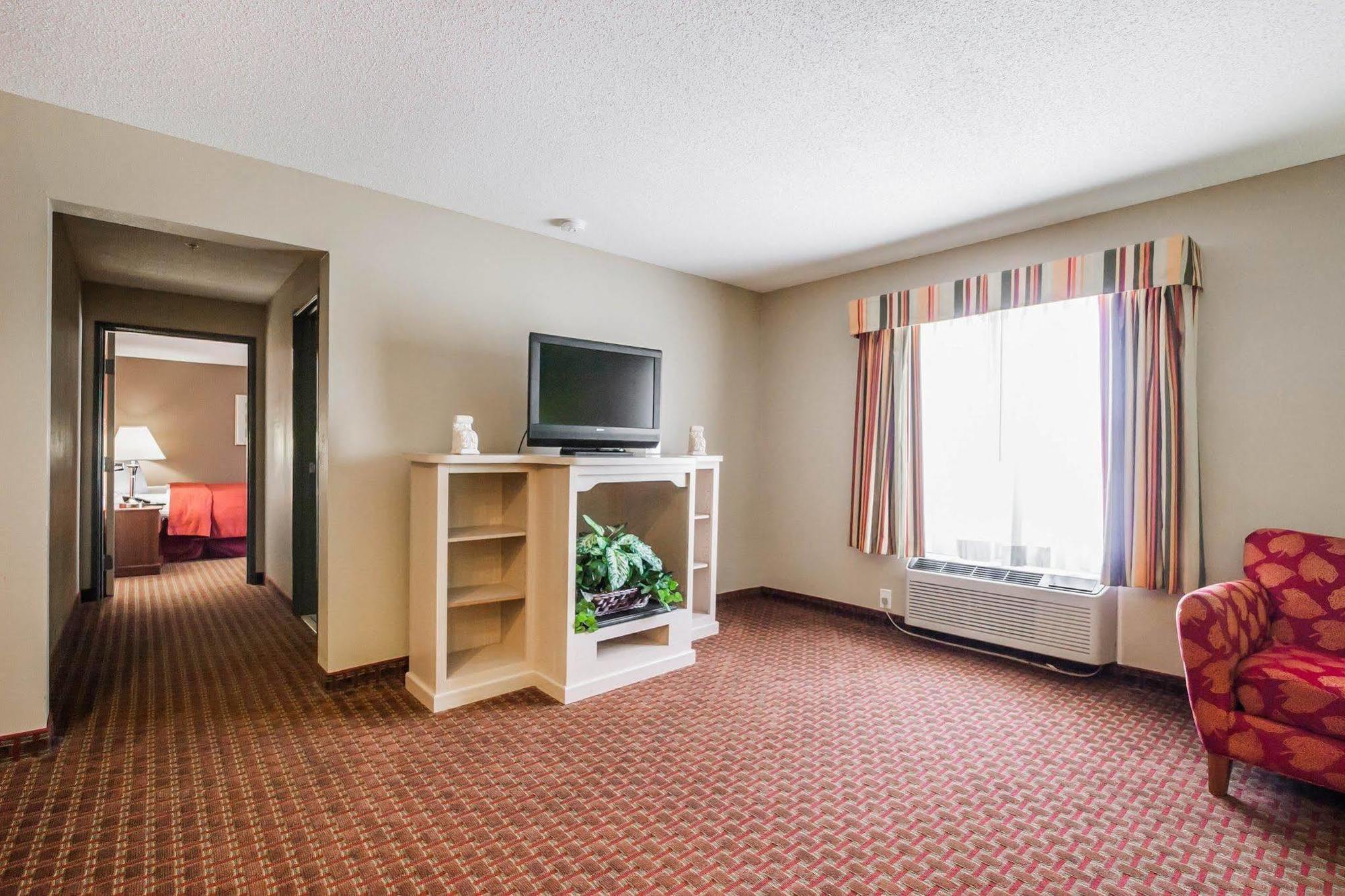 Quality Suites Memphis/ Wolfchase Galleria 외부 사진